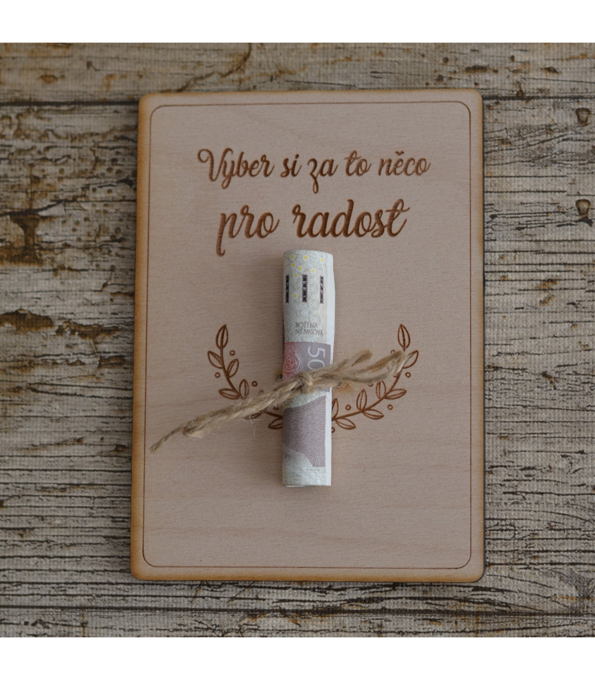 Dřevěné přání na bankovky