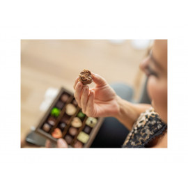 Dárková kazeta čokoládových pralinek a lanýžů