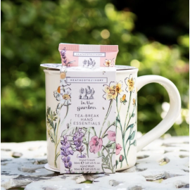 Dárková sada kosmetiky na ruce v hrnku