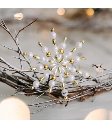 Kreatívna sada – vianočné hviezdy z korálikov | Darček pre celú rodinu