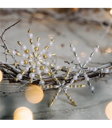 Kreatívna sada – vianočné hviezdy z korálikov | Darček pre celú rodinu