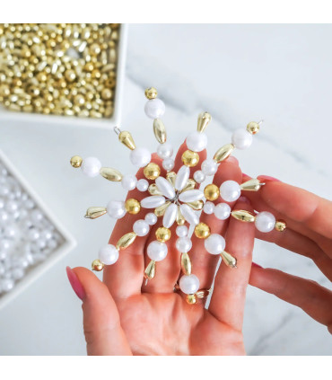 Kreatívna sada – vianočné hviezdy z korálikov | Darček pre celú rodinu