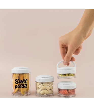 Svačinový box s orechmi a sušeným ovocím